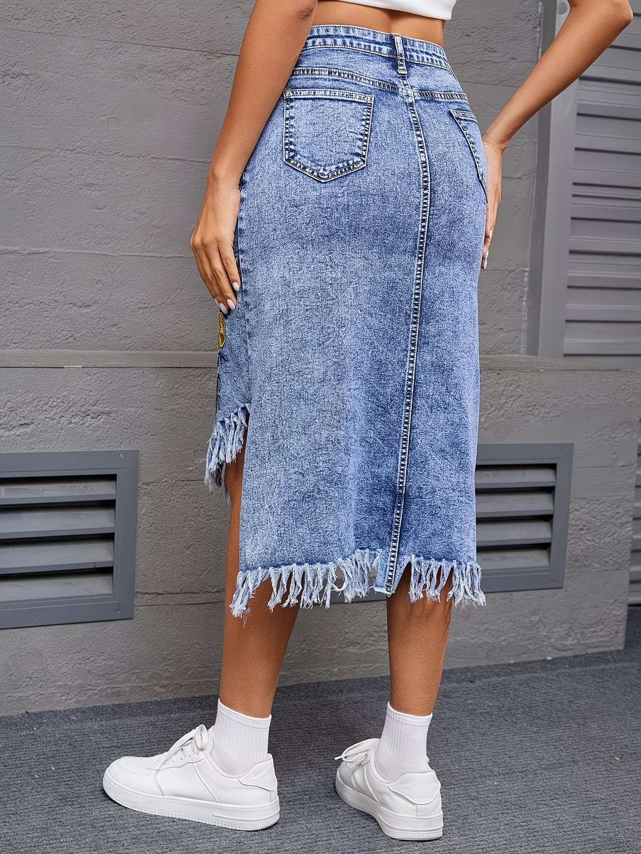 Women's Fringed Midi Skirt with Floral Embroidery